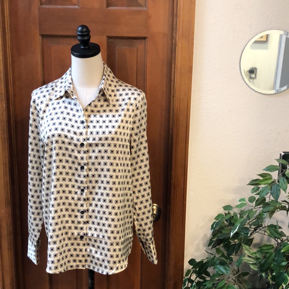 Women's Cream Button-Down Shirt with Navy Geometric Print